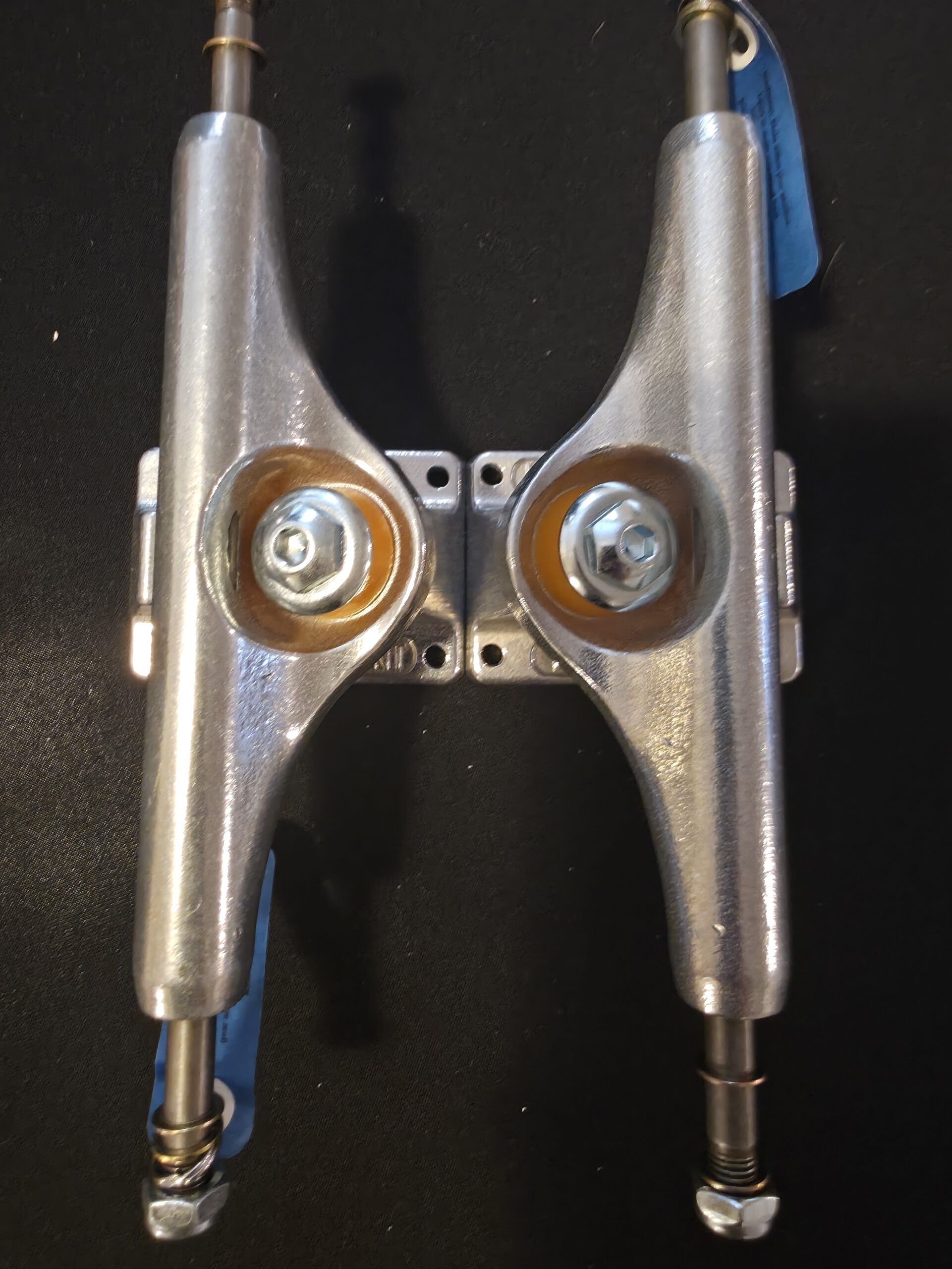 Independent Mid Polished Inverted Kingpin Trucks (Set of 2) - Image 6